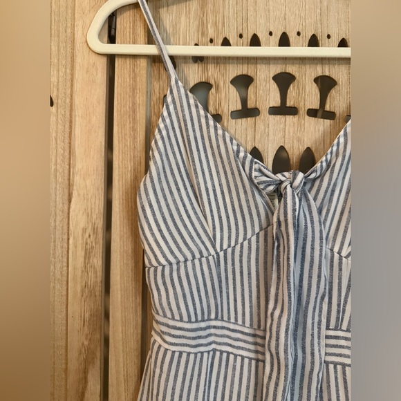 NWT : Japna Striped Jumpsuit W/ Tie Front - Picture 2 of 8